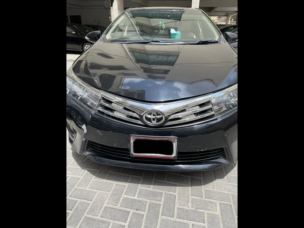 Toyota Corolla 2016 for Sale in Karachi Image-1