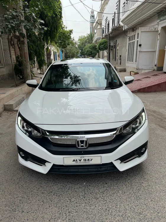 Honda Civic 2019 for Sale in Faisalabad Image-1