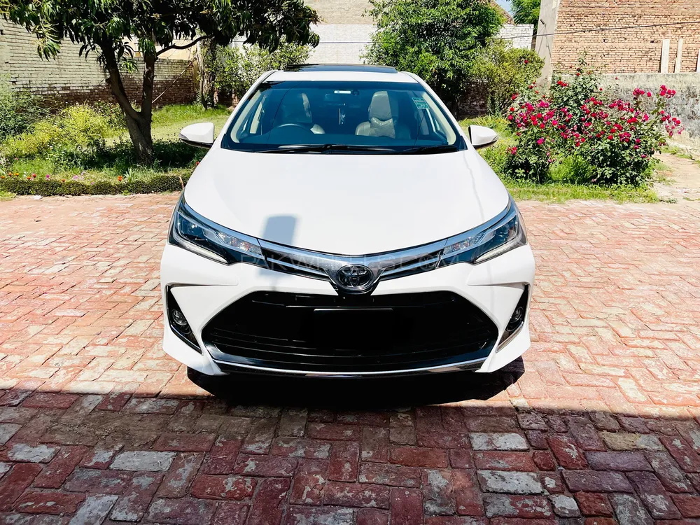 Toyota Corolla 2020 for Sale in Sargodha Image-1