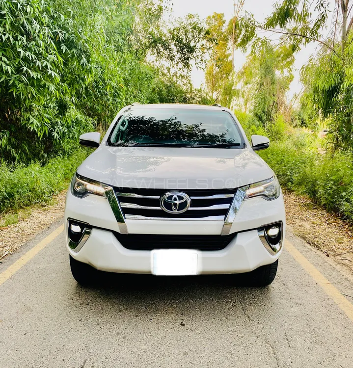 Toyota Fortuner 2021 for Sale in Islamabad Image-1