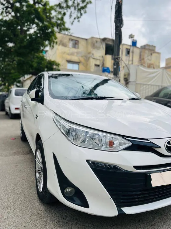 Toyota Yaris Sedan 2020 for Sale in Karachi Image-1