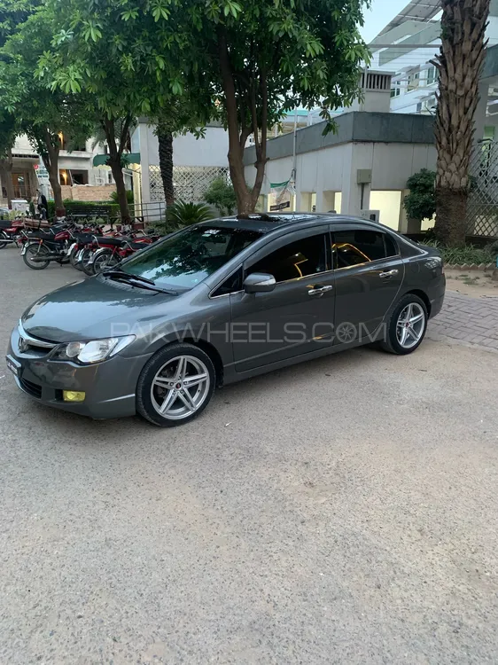 Honda Civic 2010 for Sale in Islamabad Image-1