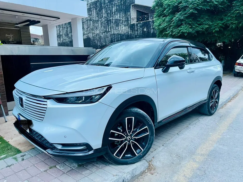 Honda Vezel 2021 for Sale in Rawalpindi Image-1