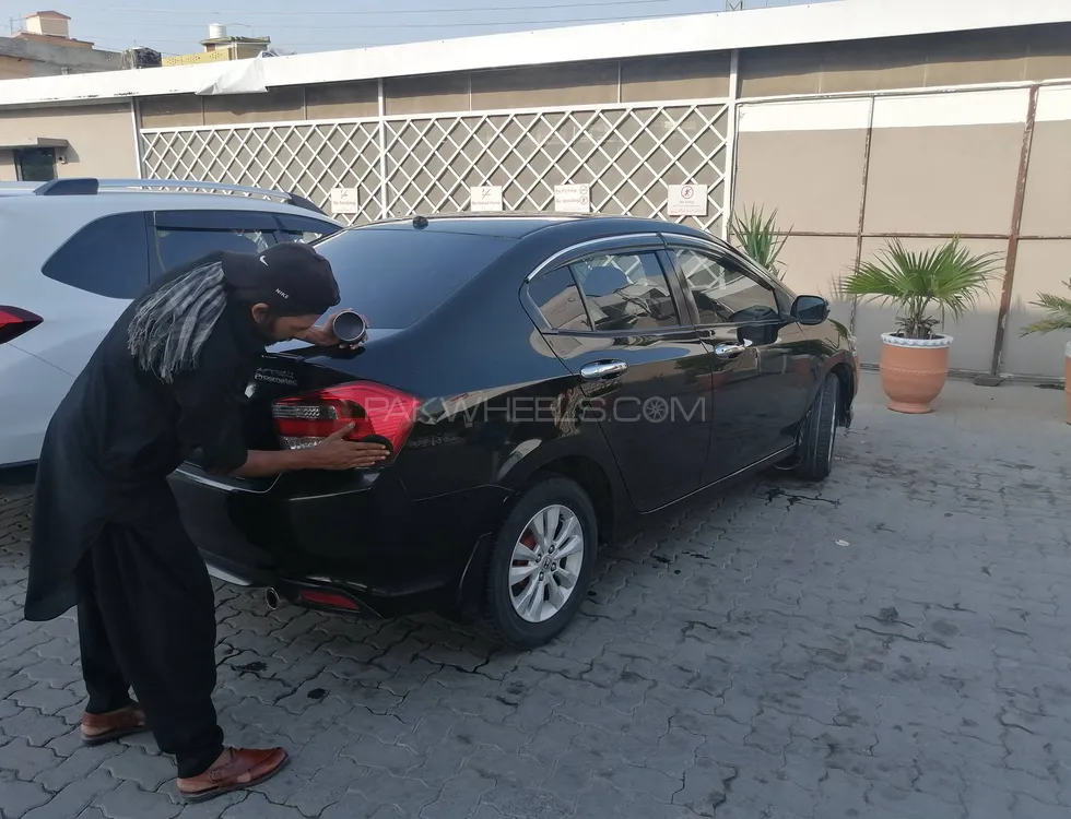 Honda City 2015 for Sale in Islamabad Image-1