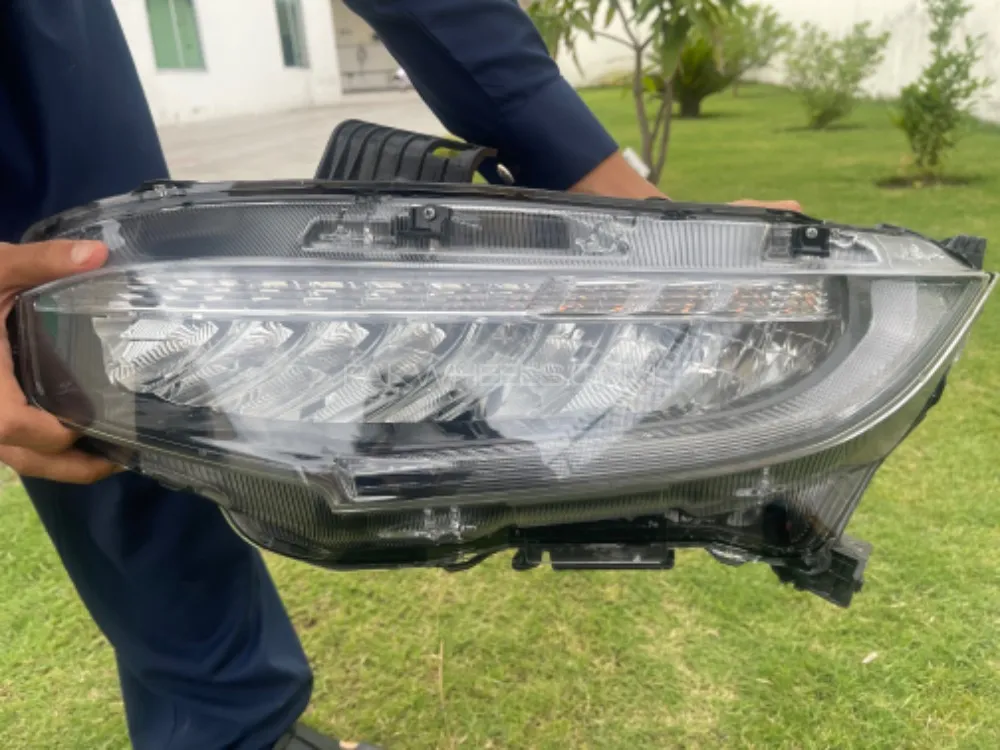 Honda civic rs 2021 model left side headlight  Image-1