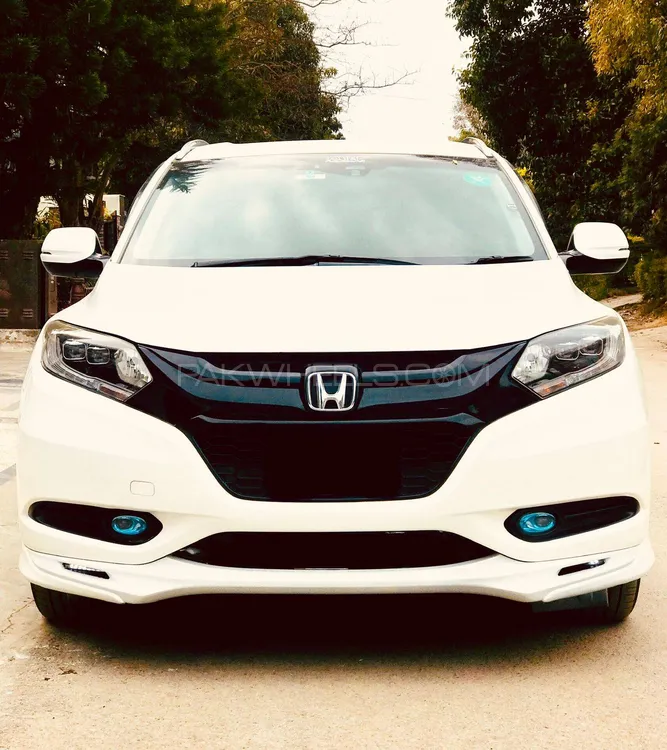Honda Vezel 2014 for Sale in Islamabad Image-1