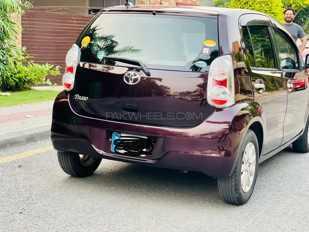 Toyota Passo 2011 for Sale in Lahore Image-1