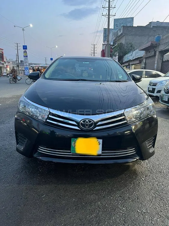 Toyota Corolla 2016 for Sale in Sialkot Image-1