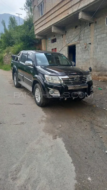 Toyota Hilux 2016 for Sale in Swatmingora Image-1