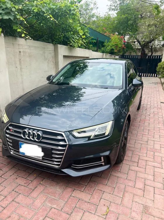 Audi A4 2016 for Sale in Lahore Image-1