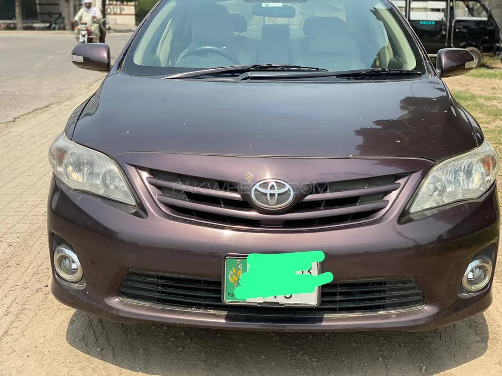 Toyota Corolla 2013 for Sale in Faisalabad Image-1