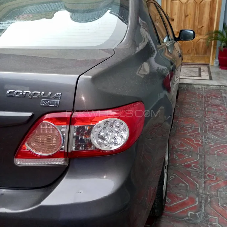 Toyota Corolla 2013 for Sale in Mardan Image-1