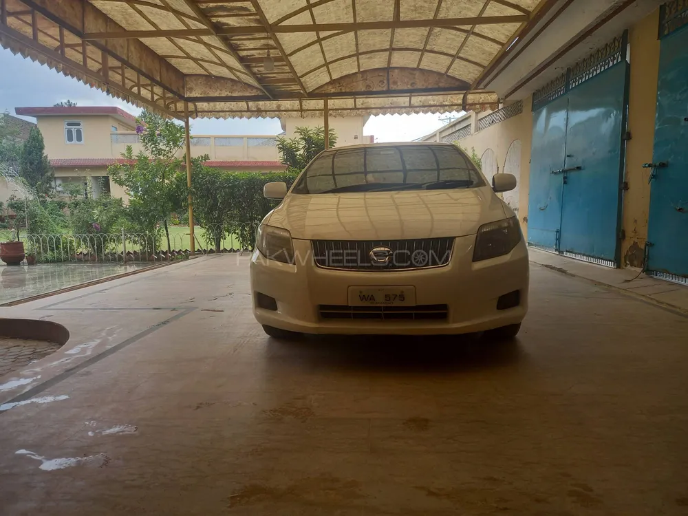 Toyota Corolla Axio 2007 for Sale in Peshawar Image-1