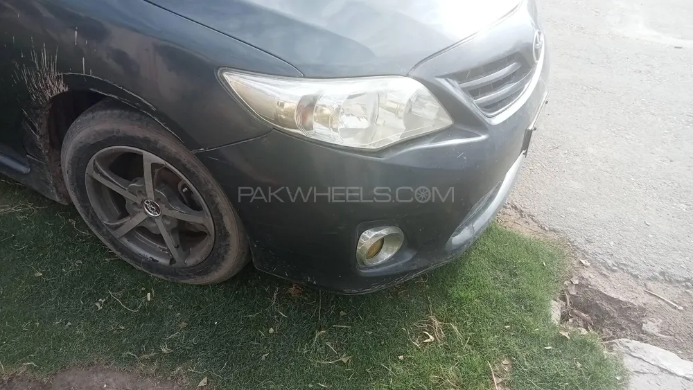 Toyota Corolla 2011 for Sale in Multan Image-1