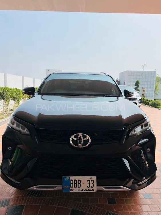 Toyota Fortuner 2022 for Sale in Multan Image-1