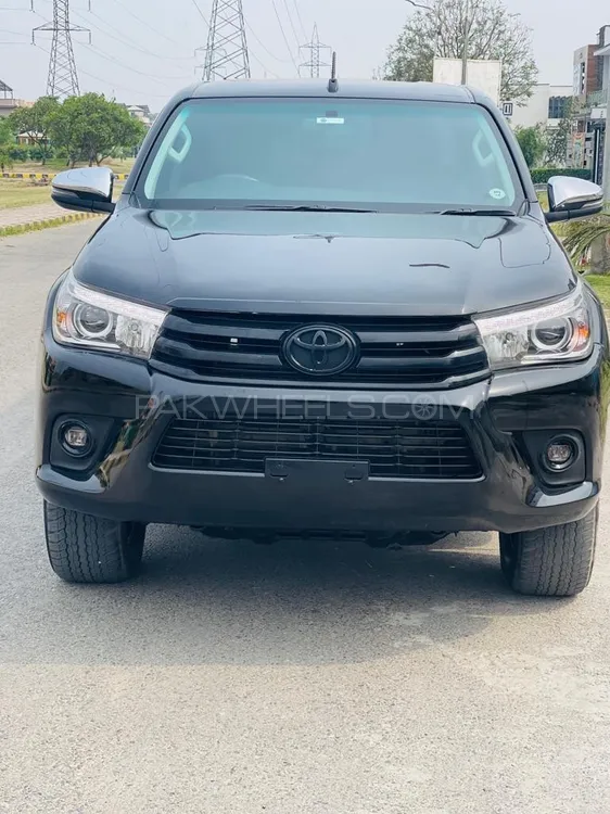 Toyota Hilux 2021 for Sale in Gujranwala Image-1