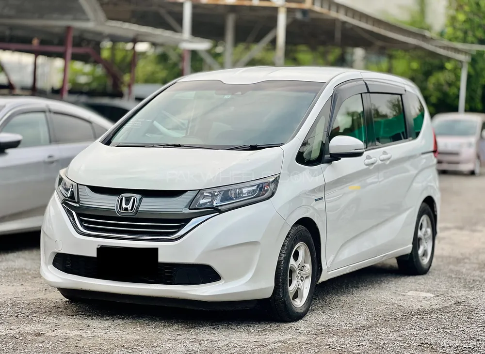 Honda Freed 2017 for Sale in Rawalpindi Image-1