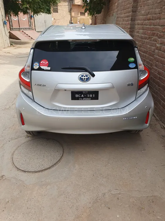 Toyota Aqua 2018 for Sale in Faisalabad Image-1