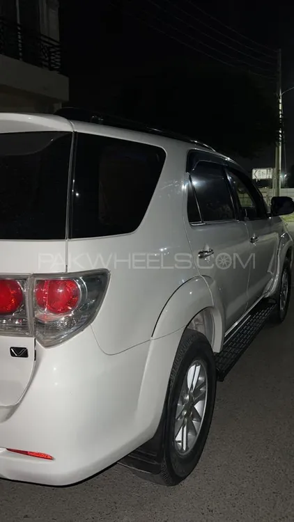 Toyota Fortuner 2013 for Sale in Lahore Image-1