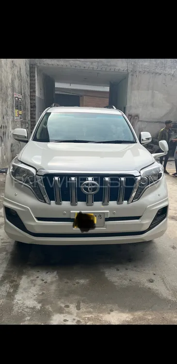 Toyota Prado 2009 for Sale in Gujrat Image-1