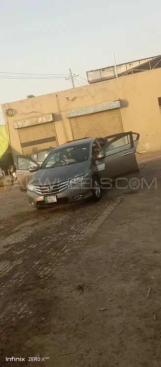 Honda City 2015 for Sale in Lahore Image-1