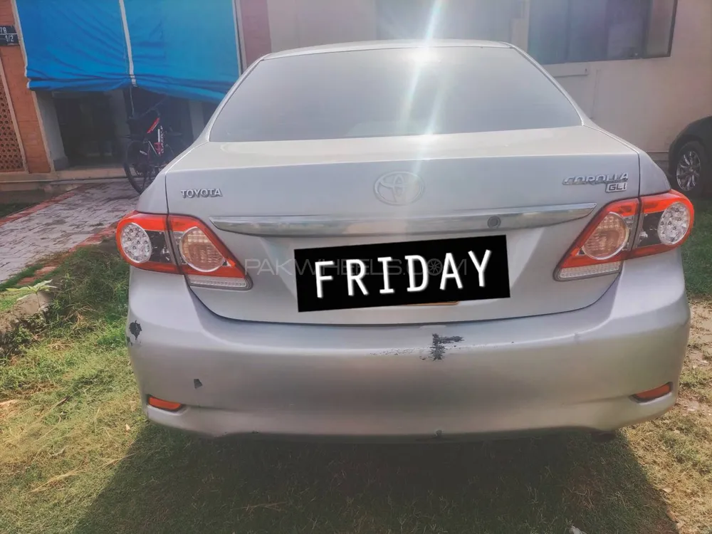 Toyota Corolla 2010 for Sale in Nowshera cantt Image-1
