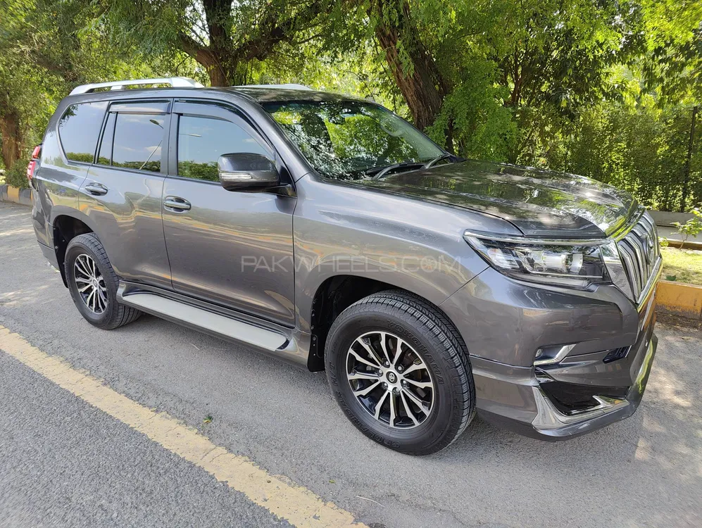 Toyota Prado 2009 for Sale in Islamabad Image-1