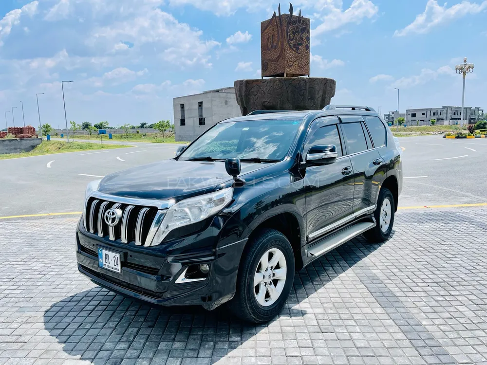 Toyota Prado 2009 for Sale in Sialkot Image-1