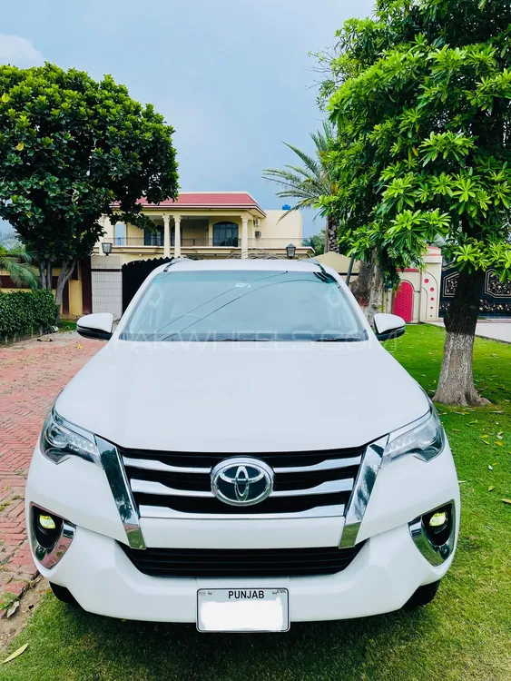 Toyota Fortuner 2018 for Sale in Gakhar mandi Image-1