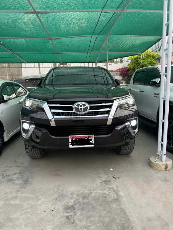 Toyota Fortuner 2017 for Sale in Karachi Image-1