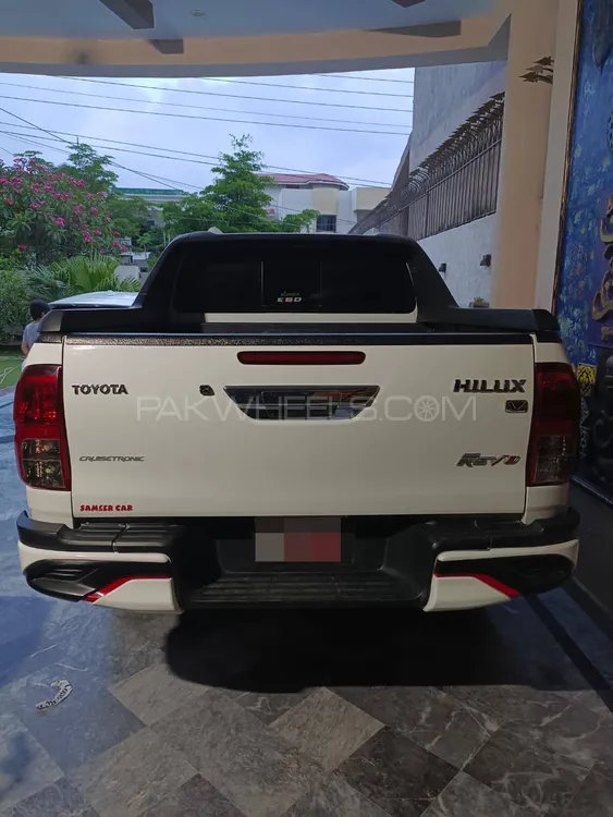 Toyota Hilux 2018 for Sale in Lahore Image-1