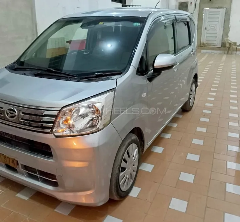 Daihatsu Move 2018 for Sale in Karachi Image-1