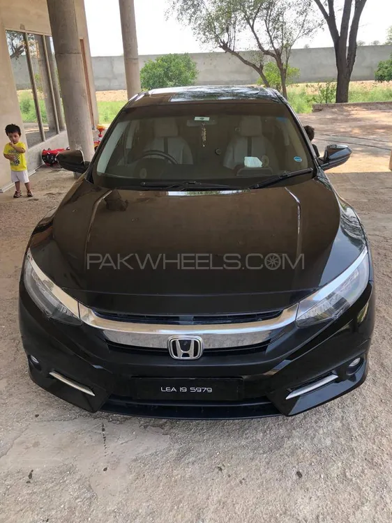 Honda Civic 2019 for Sale in Faisalabad Image-1