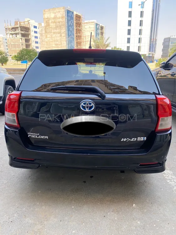 Toyota Corolla Fielder 2014 for Sale in Karachi Image-1