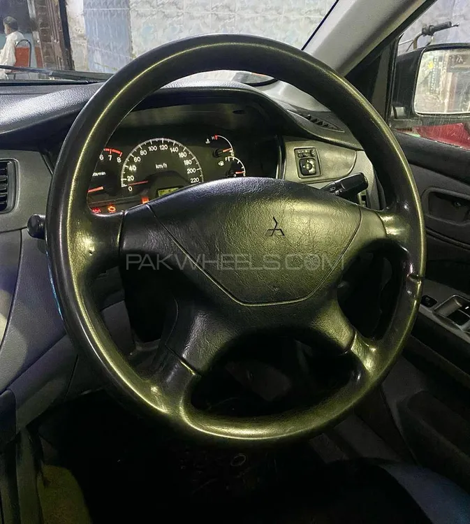 Mitsubishi Lancer 2005 for Sale in Lahore Image-1