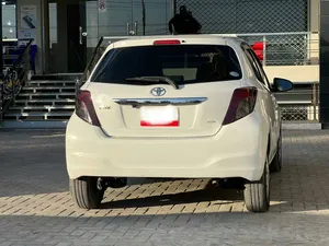 Toyota Vitz F 1.0 2013 for Sale