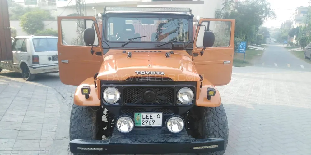 Toyota Land Cruiser 1984 for Sale in Lahore Image-1