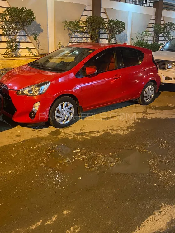 Toyota Aqua 2015 for Sale in Karachi Image-1