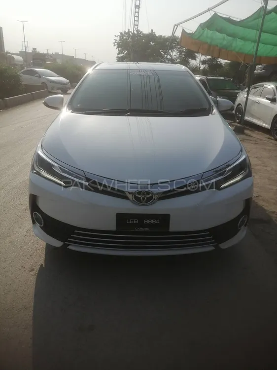 Toyota Corolla 2015 for Sale in Peshawar Image-1