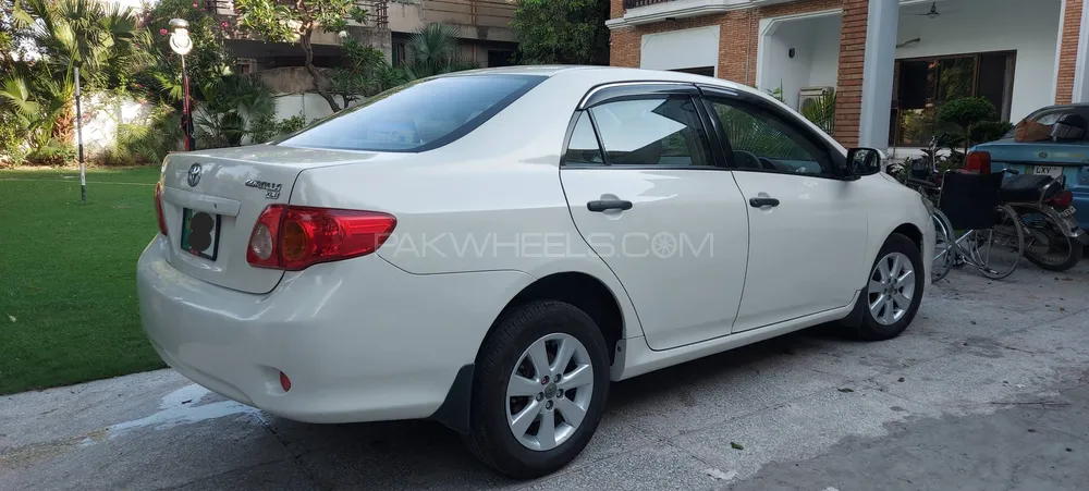 Toyota Corolla 2010 for Sale in Lahore Image-1