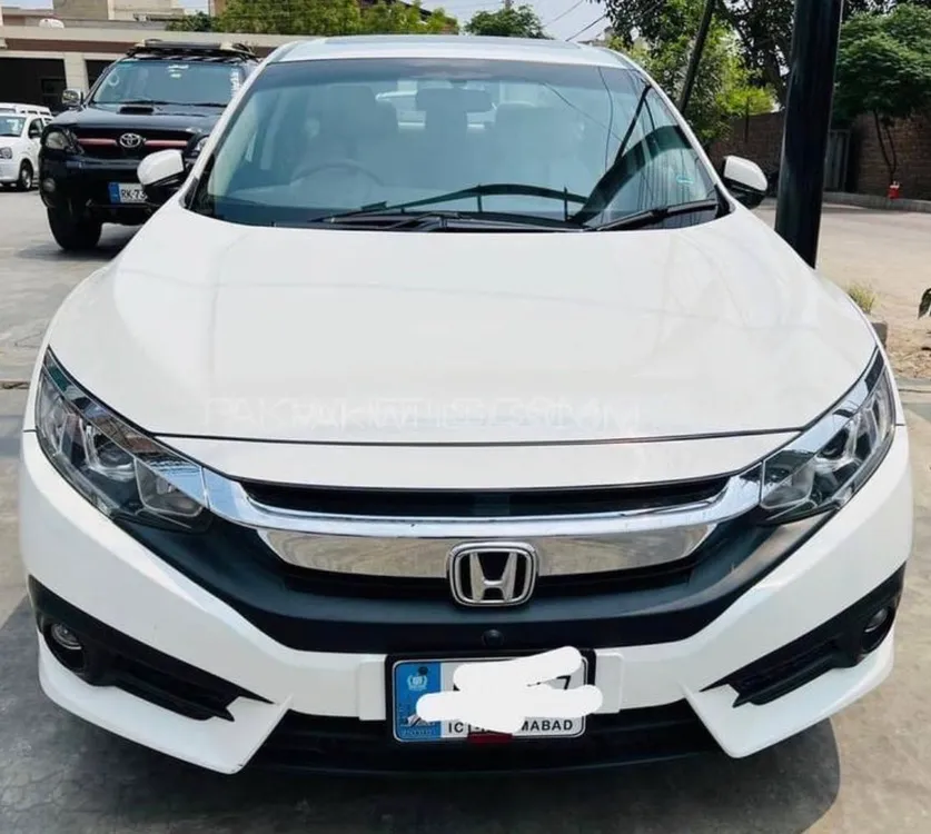 Honda Civic 2018 for Sale in Faisalabad Image-1