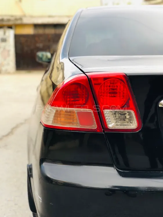 Honda Civic 2005 for Sale in Islamabad Image-1
