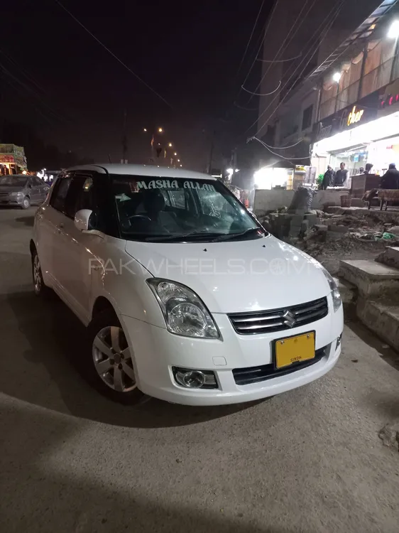 Suzuki Swift 2012 for Sale in Karachi Image-1