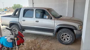 Toyota Hilux Double Cab 2003 for Sale