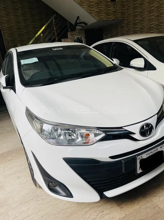 ٹویوٹا یارس سیڈان 2022 for Sale in لاہور Image-1