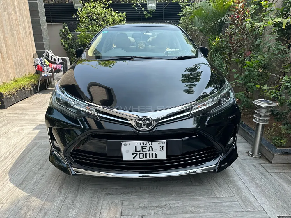 Toyota Corolla 2020 for Sale in Lahore Image-1