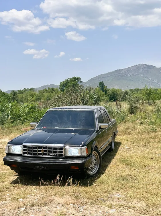 Toyota Crown 1986 for Sale in Islamabad Image-1