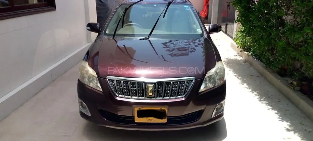 Toyota Premio 2010 for Sale in Karachi Image-1