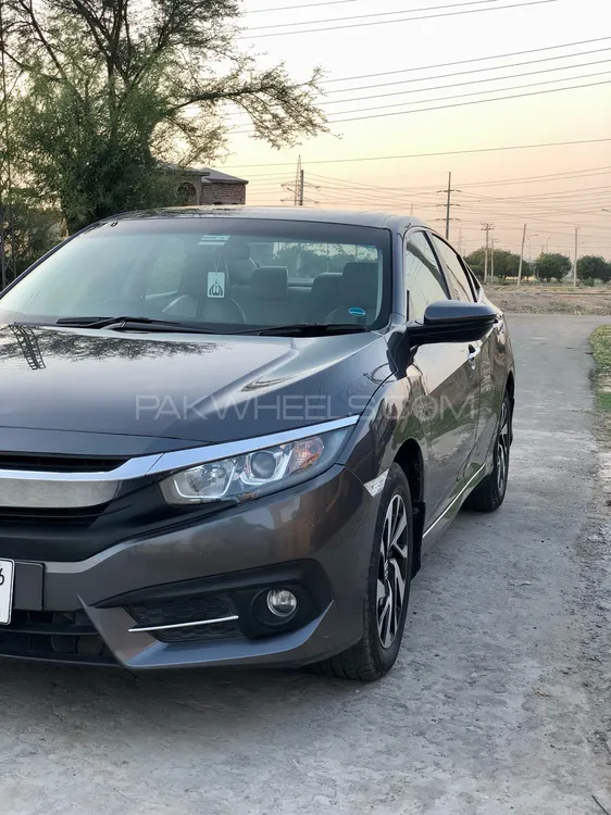 Honda Civic 2016 for Sale in Lahore Image-1