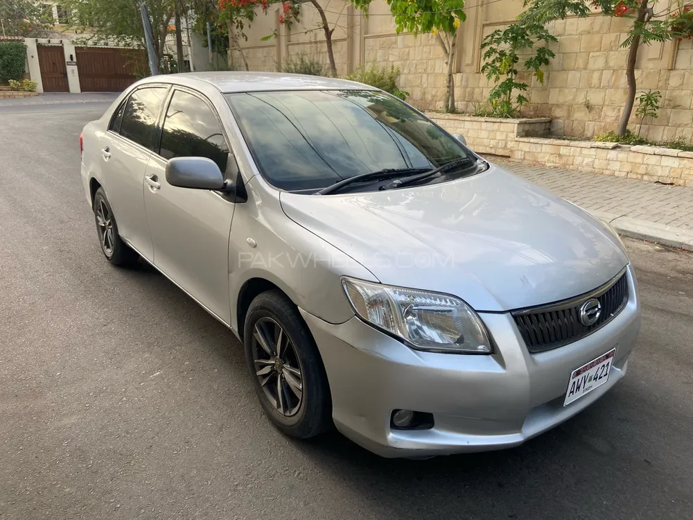 Toyota Corolla Axio 2008 for Sale in Karachi Image-1